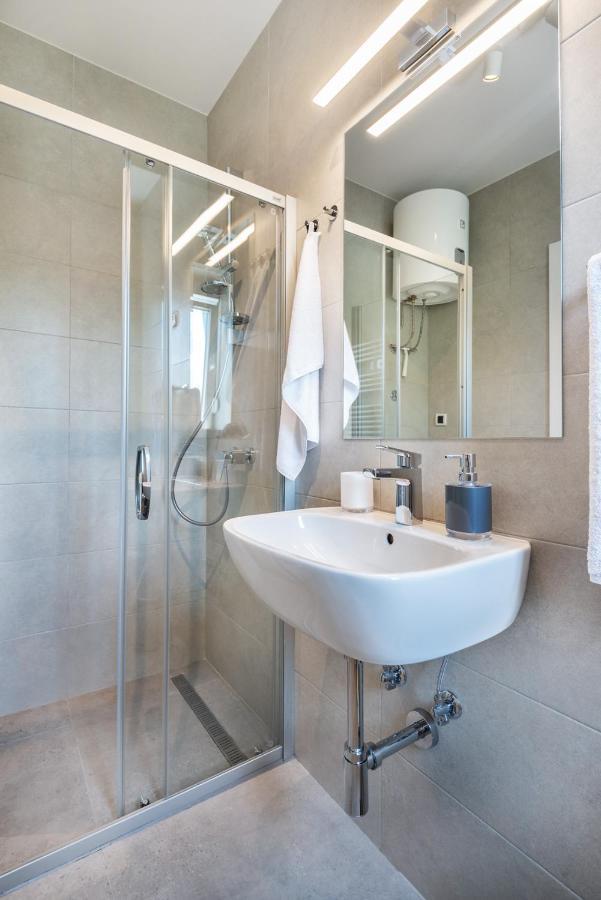 Studio Apartment Financial Park Belgrade Luaran gambar