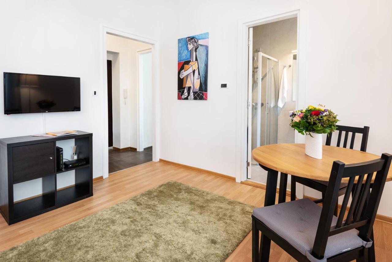 Studio Apartment Financial Park Belgrade Luaran gambar